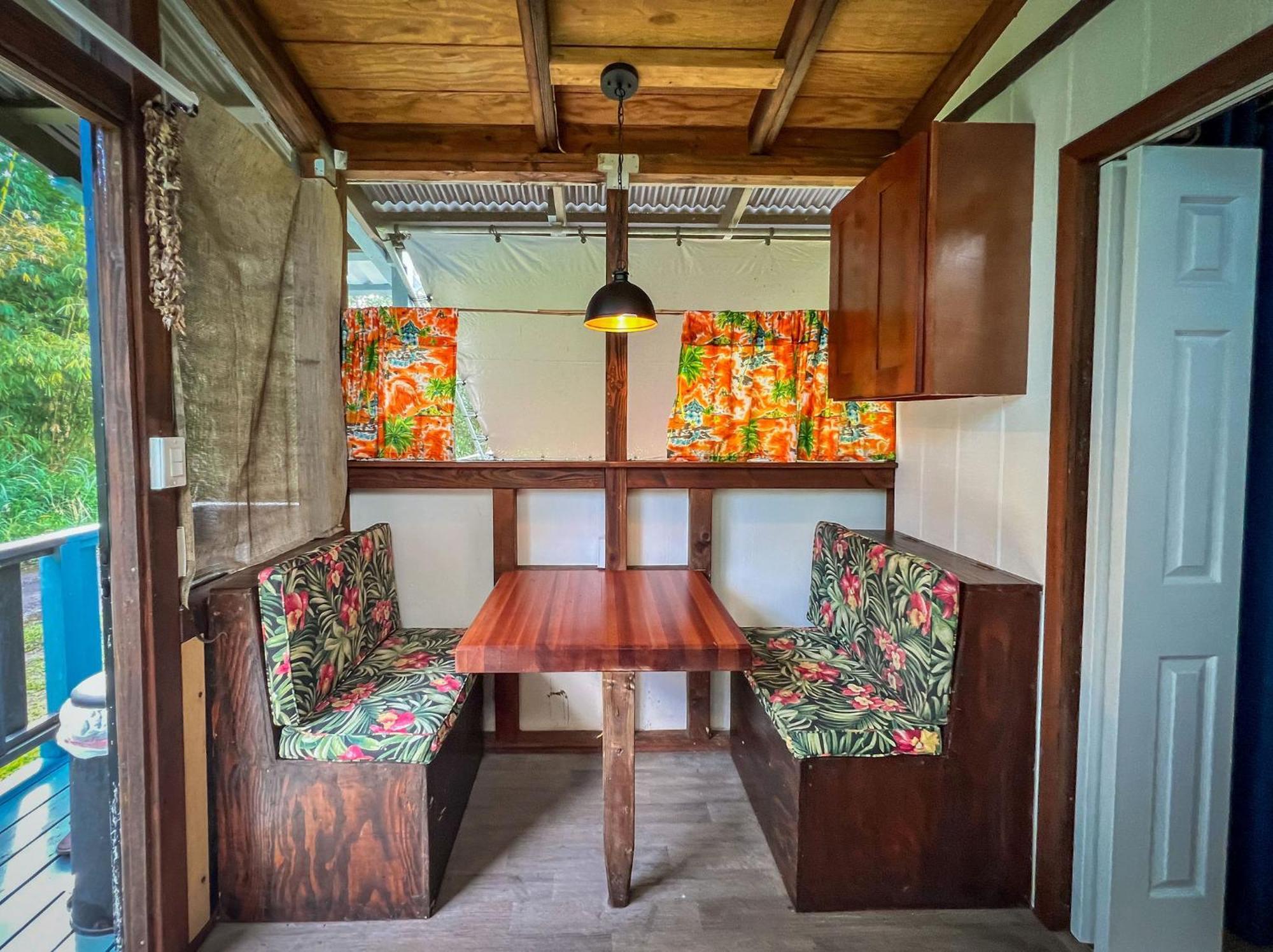 Hawaiian Sanctuary Eco Retreat Center Villa Pahoa ภายนอก รูปภาพ
